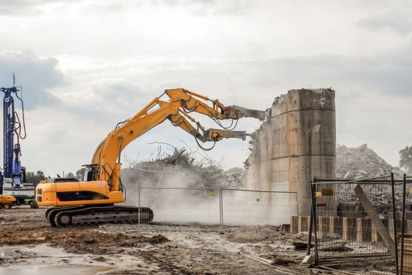 Silo Demolition in Lima