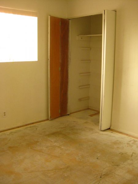 Closet Demolition in Lima