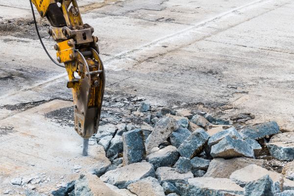 Parking Lot Removal in Lima
