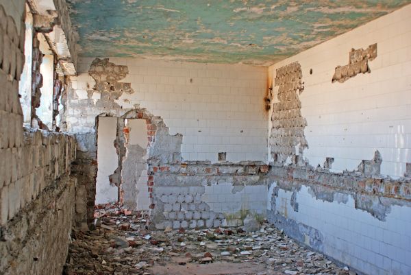 Room Demolition in Lima